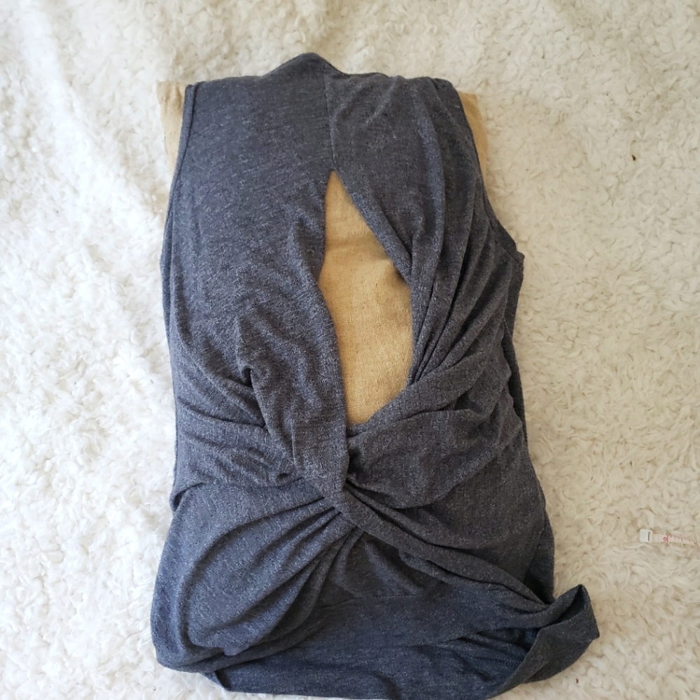 athleta • siro twist open back tank - Picture 4 of 10